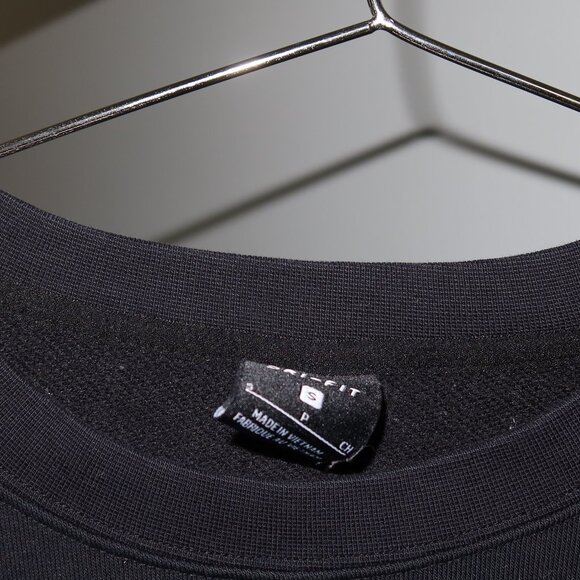 Black Nike Long sleeve Sweater - Picture 3 of 4